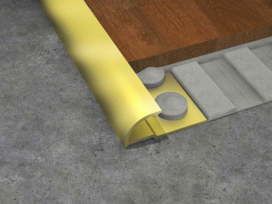 Il giro quarto dentro le mattonelle d'angolo di acciaio inossidabile sistema la striscia di finitura di 1.8m