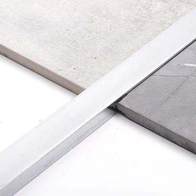 striscia di transizione di alluminio di acciaio inossidabile della parete di 6mm del compensato d'argento del pavimento a forma di U