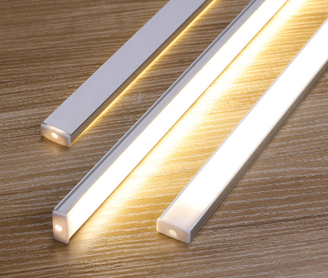 Anti graffio di profilo di alluminio decorativo flessibile del gabinetto LED