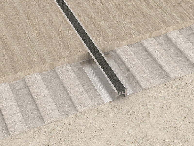 Decorazione interna dell'estrusione di profilo del pavimento del giunto di alluminio del movimento