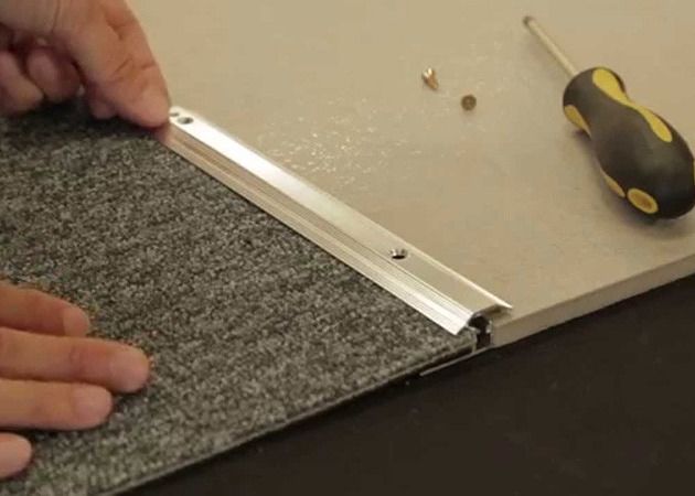 Strisce di transizione del tappeto del pavimento della disposizione del tappeto dell'alluminio della decorazione del tappeto dell'hotel