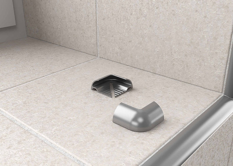 Le strisce antiurto piastrellano le pietre di marmo ceramiche orlano la striscia di alluminio pieghevole TUV