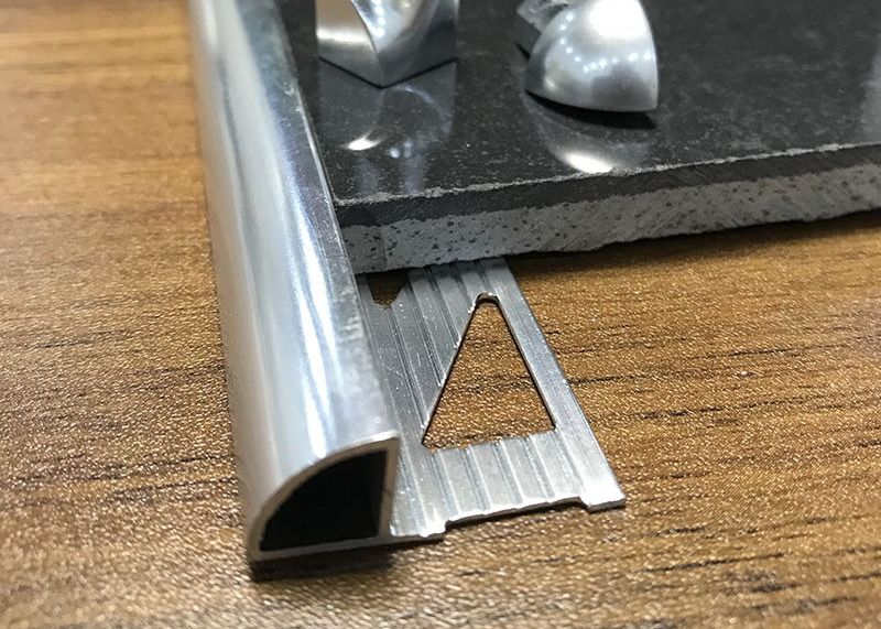 Cornice di alluminio del metallo della striscia di transizione della piastrella di ceramica 2.5m
