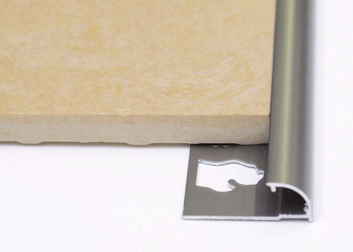 Strisce di metallo interne intorno alla disposizione di alluminio d'angolo del bordo dello specchio della piastrella per pavimento ceramica