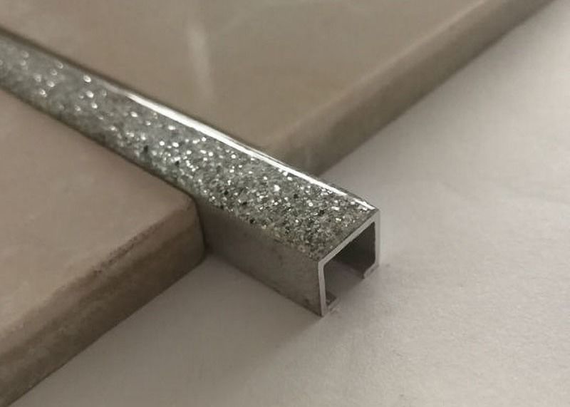 Disposizione di alluminio delle mattonelle di profilo delle mattonelle della disposizione del metallo del bordo ceramico di alluminio di profilo
