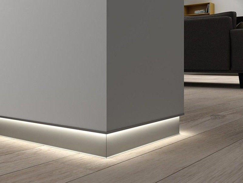 Manica della striscia principale 0.8mm con la battiscopa della luce del diffusore