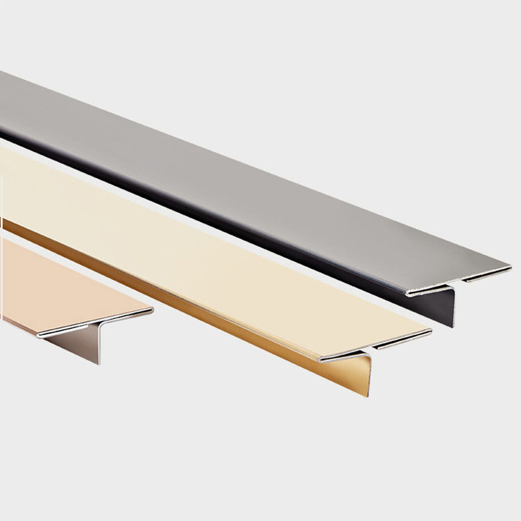 L'altra piastrella di ceramica esteriore degli accessori del campione libero SS304 T di vendite dirette degli accessori accantona per la disposizione dei bordi della parete del pavimento
