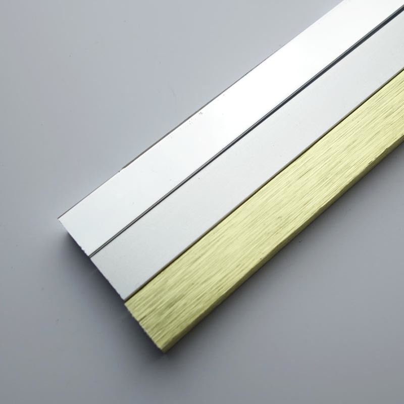 Oro a forma di L di alluminio ISO9001 della spazzola della disposizione di 10MM