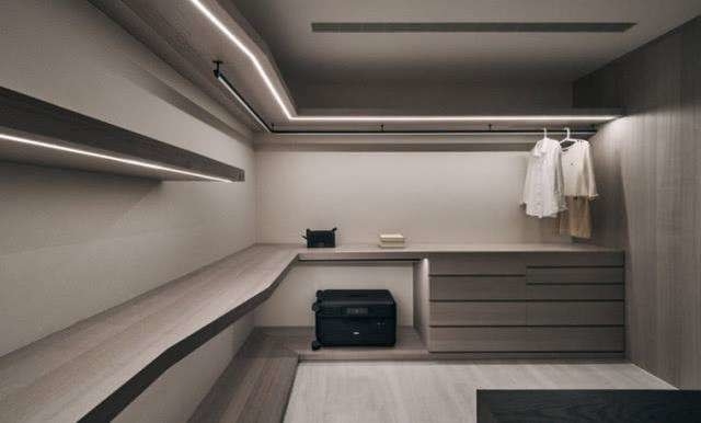 Anti graffio di profilo di alluminio decorativo flessibile del gabinetto LED